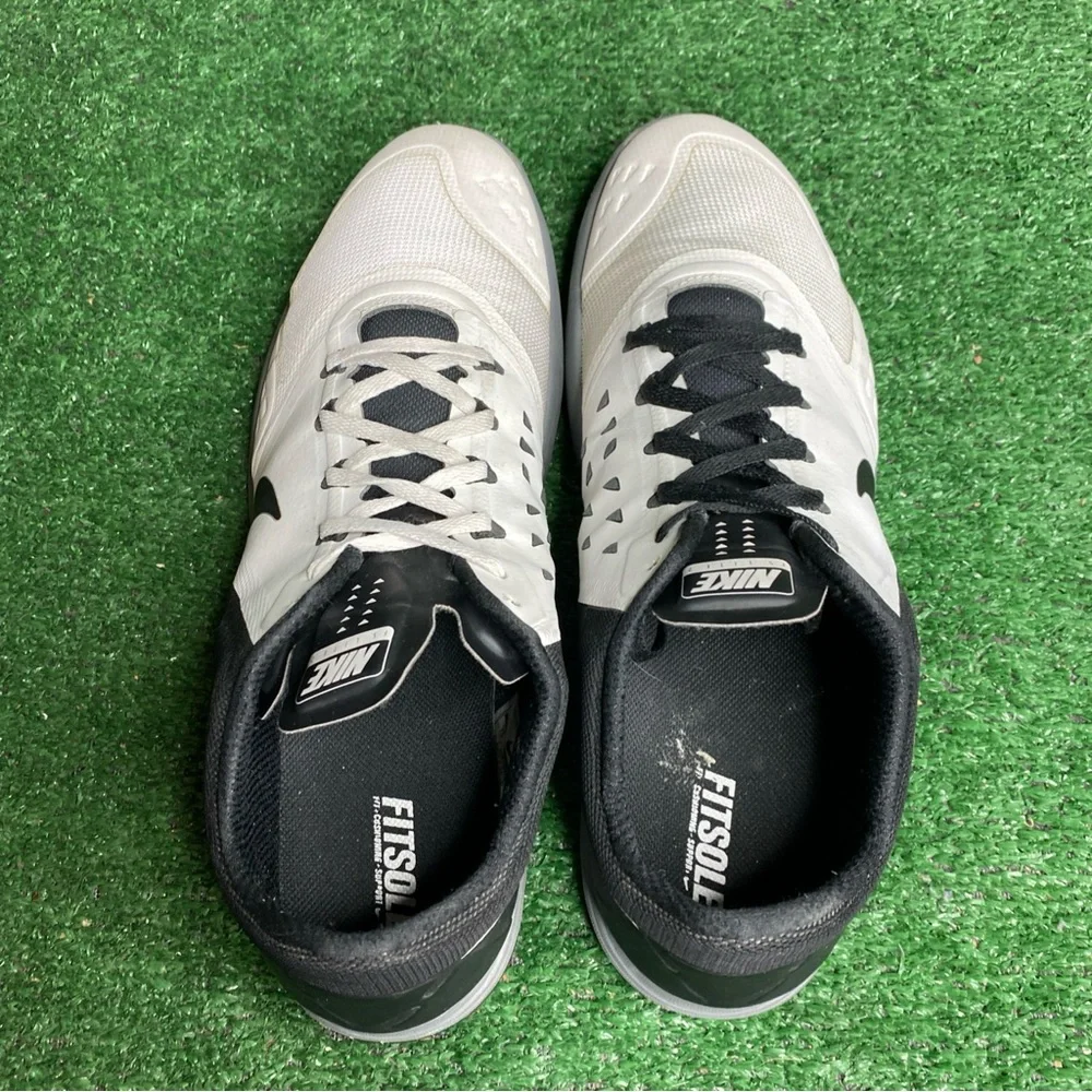 NIKE FS LITE RUN 2 MEN'S ATHLETIC SHOES‎ PANDA BLACK WHITE SIZE 13